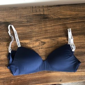 Victoria Secret T-shirt Bra
